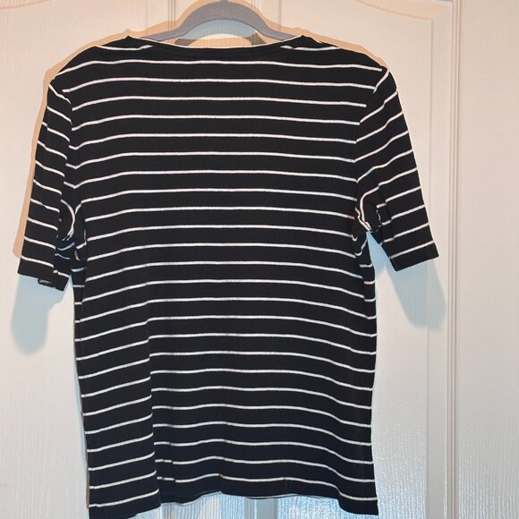 Women's Striped V-Neck Tee Size 2 Chico's Black & White - Picture 2 of 4